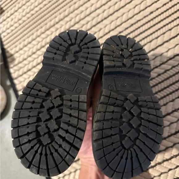 Holographic Kids Ankle Boots - Picture 3 of 3